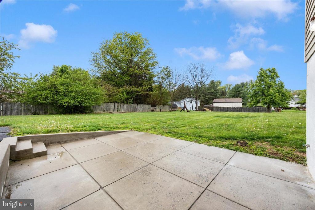 Image 45 of property listing at 11005 HORSESHOE DR, Frederick, MD 21701