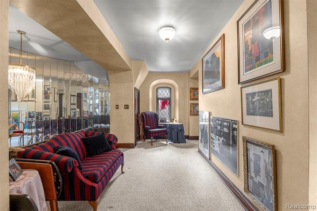 3001 Seminole Street, Detroit, MI 48214