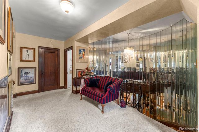 3001 Seminole Street, Detroit, MI 48214
