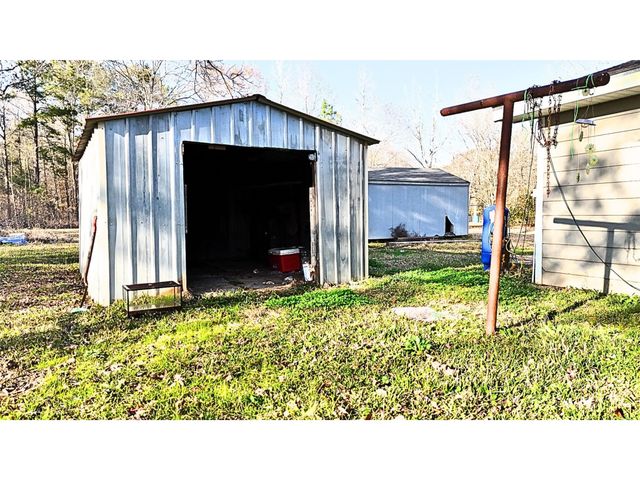 1330 Hwy 1131, Vidor, TX 77662