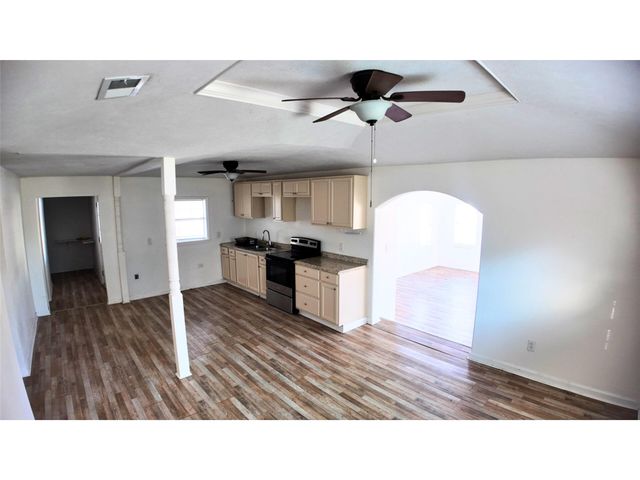 1330 Hwy 1131, Vidor, TX 77662