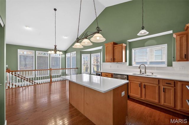 3603 Bear Creek Ridge Court, Wentzville, MO 63385