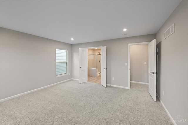 2587 Golden Leaf Drive, Beavercreek, OH 45431
