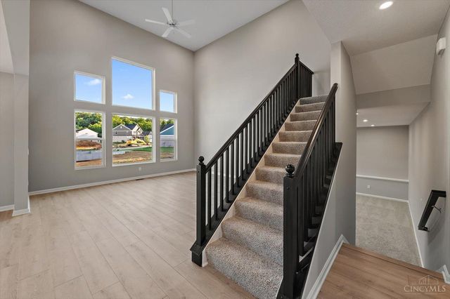 2587 Golden Leaf Drive, Beavercreek, OH 45431