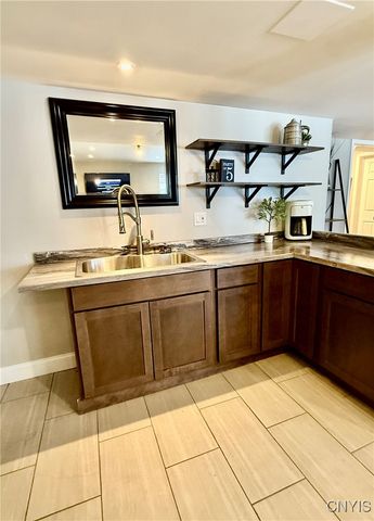 11 Carly Court, Hastings, NY 13036