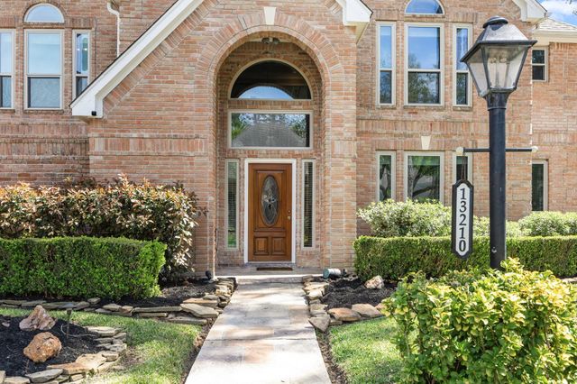 13210 Misty Hills Drive, Cypress, TX 77429