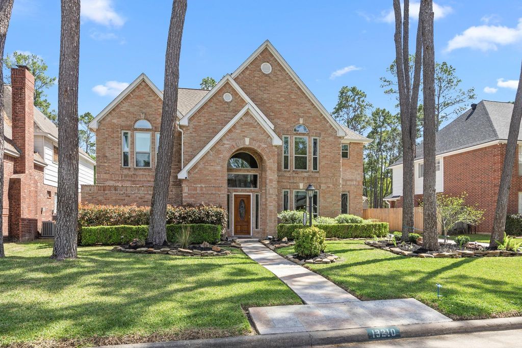 13210 Misty Hills Drive, Cypress, TX 77429