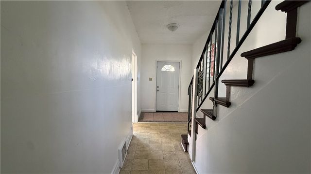 1633 Leishman Ave, Arnold, PA 15068