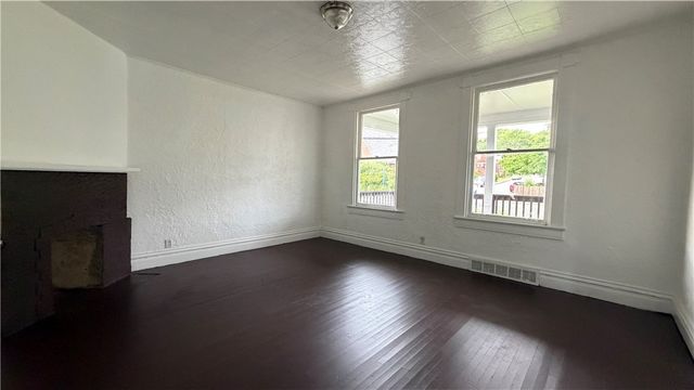1633 Leishman Ave, Arnold, PA 15068
