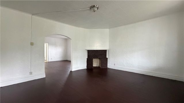 1633 Leishman Ave, Arnold, PA 15068