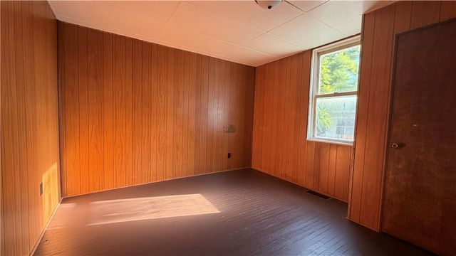 1633 Leishman Ave, Arnold, PA 15068