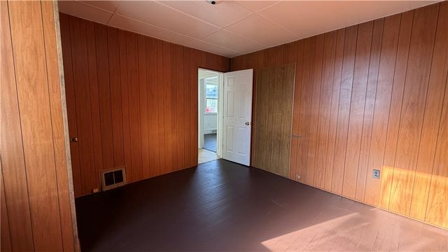 1633 Leishman Ave, Arnold, PA 15068