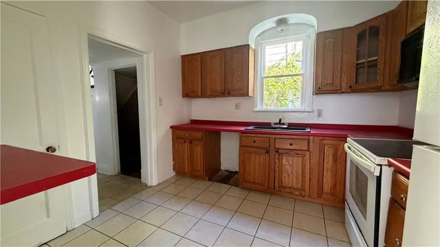 1633 Leishman Ave, Arnold, PA 15068