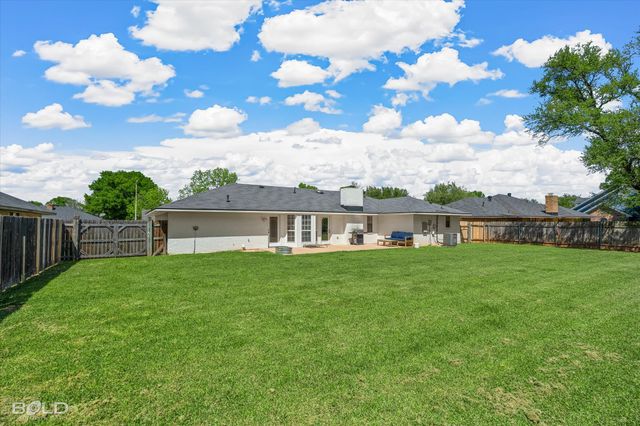 2516 Fieldwood Circle, Bossier City, LA 71111