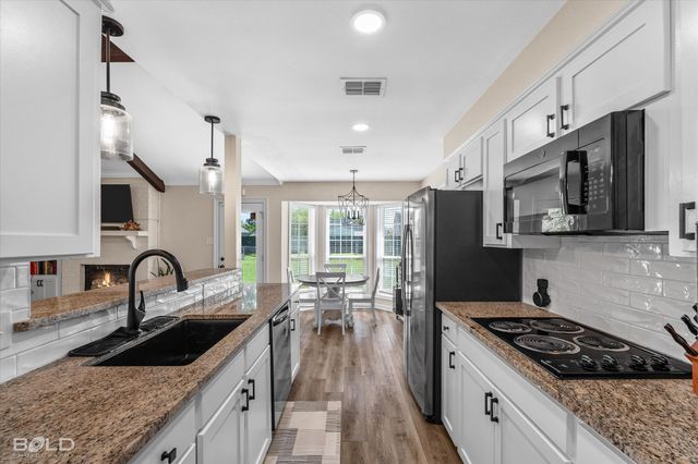 2516 Fieldwood Circle, Bossier City, LA 71111
