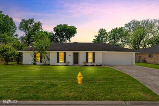 2516 Fieldwood Circle, Bossier City, LA 71111
