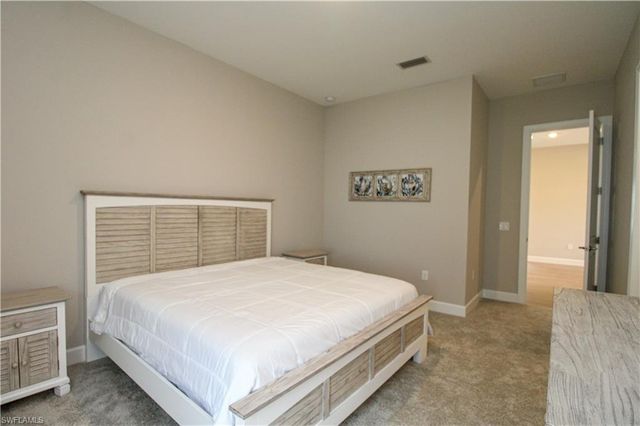 15765 Cortina ST, Naples, FL 34114