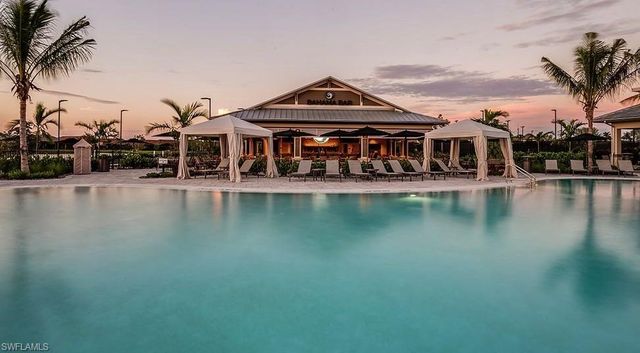 15765 Cortina ST, Naples, FL 34114