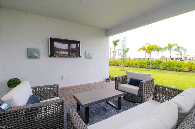 15765 Cortina ST, Naples, FL 34114