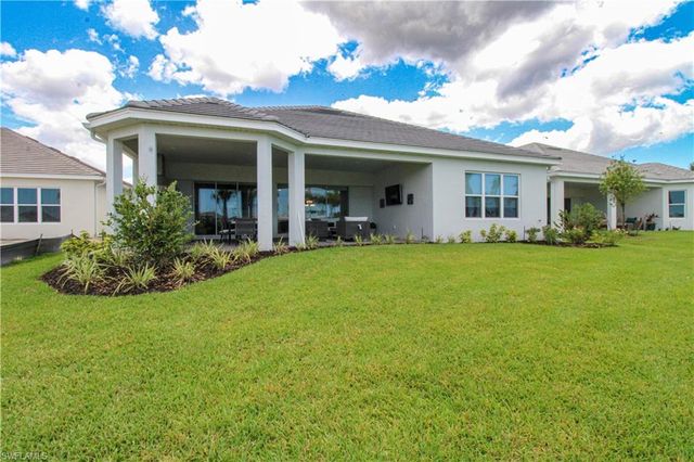 15765 Cortina ST, Naples, FL 34114