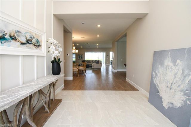 15765 Cortina ST, Naples, FL 34114