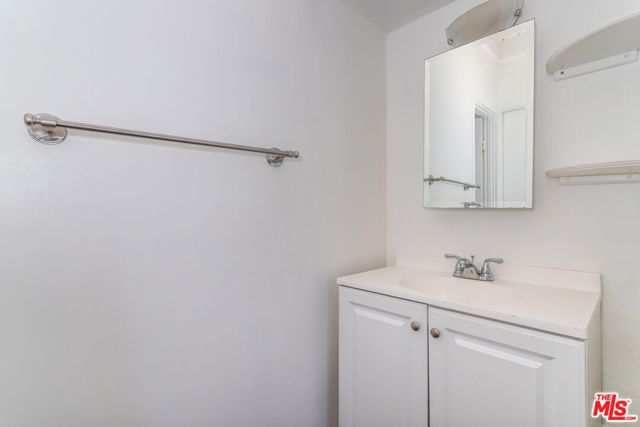 7045 Trolleyway, Playa Del Rey (los Angeles), CA 90293