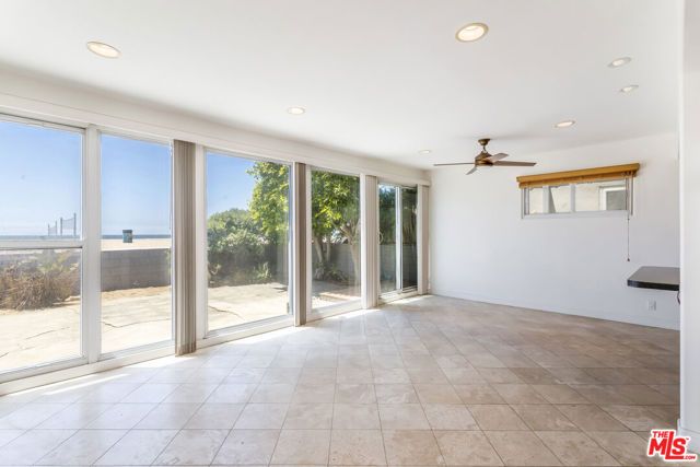 7045 Trolleyway, Playa Del Rey (los Angeles), CA 90293