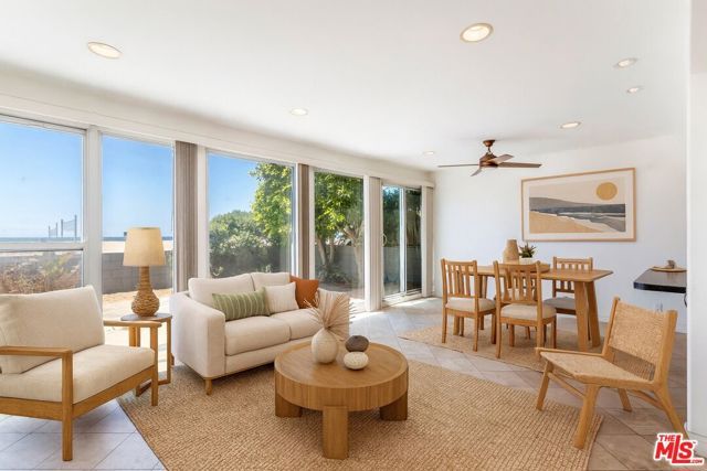 7045 Trolleyway, Playa Del Rey (los Angeles), CA 90293