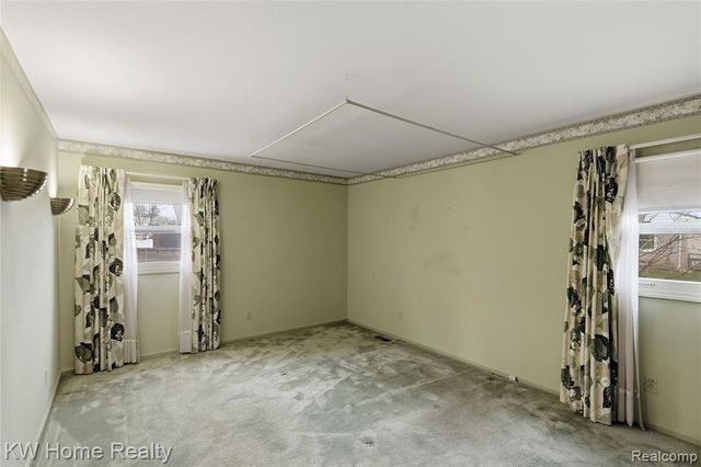 17524 Park Street, Livonia, MI 48152