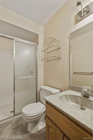 17524 Park Street, Livonia, MI 48152