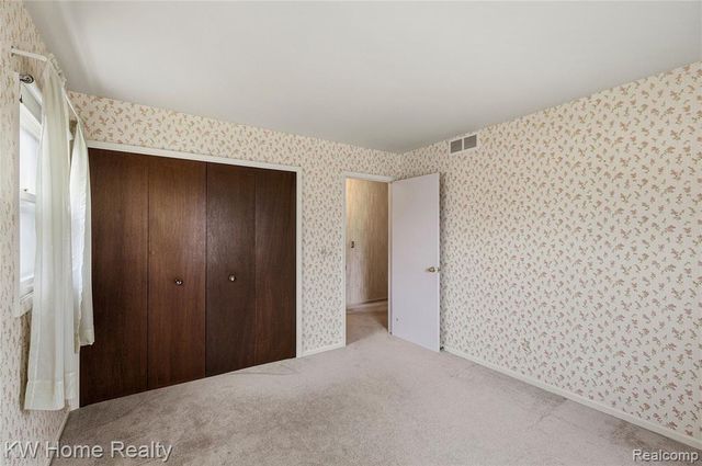 17524 Park Street, Livonia, MI 48152