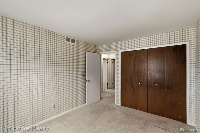 17524 Park Street, Livonia, MI 48152