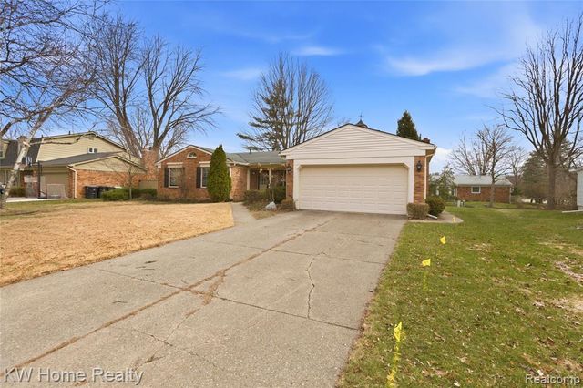 17524 Park Street, Livonia, MI 48152