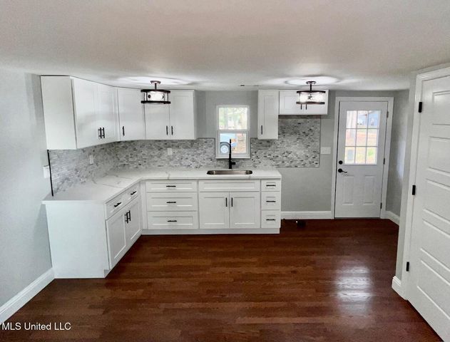 10032 Johns Bayou Road, Vancleave, MS 39565