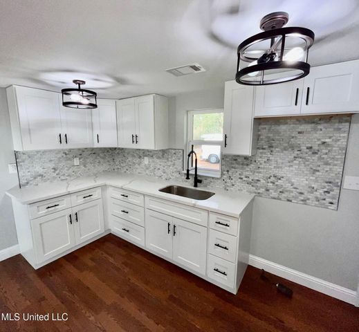 10032 Johns Bayou Road, Vancleave, MS 39565