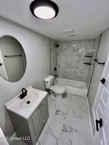 10032 Johns Bayou Road, Vancleave, MS 39565