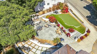 2765 Butters Dr, Oakland, CA 94608