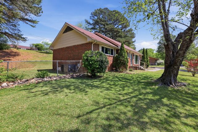 4603 Parkside Lane, Chattanooga, TN 37416