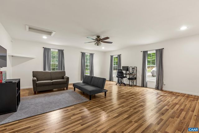 26101 INDIAN TRACE TRL, Unionville, VA 22567