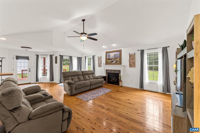 26101 INDIAN TRACE TRL, Unionville, VA 22567