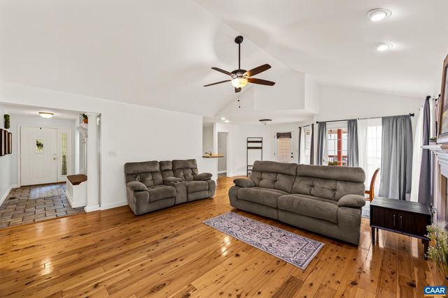 26101 INDIAN TRACE TRL, Unionville, VA 22567