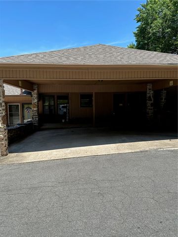 4 Bentley Lane, Bella Vista, AR 72715