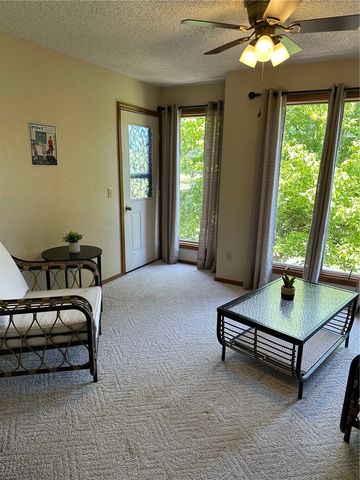 4 Bentley Lane, Bella Vista, AR 72715