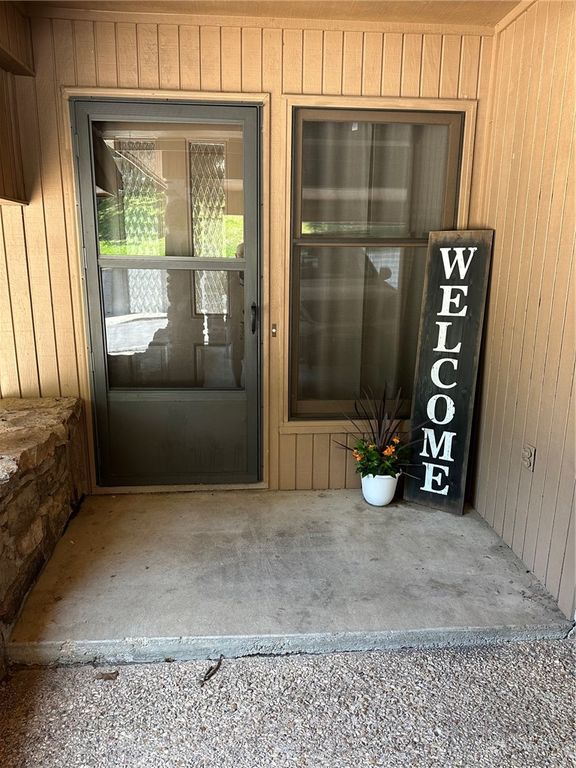 4 Bentley Lane, Bella Vista, AR 72715