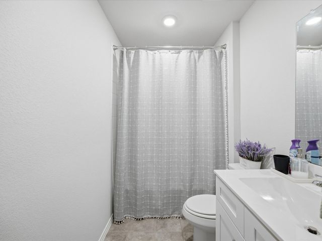 521 Bronze Circle E, Springtown, TX 76082