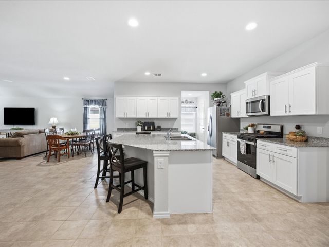 521 Bronze Circle E, Springtown, TX 76082