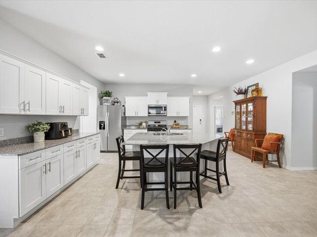 521 Bronze Circle E, Springtown, TX 76082