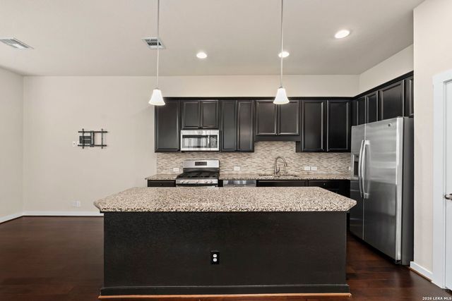 2003 McCullough, San Antonio, TX 78212