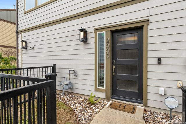 2003 McCullough, San Antonio, TX 78212