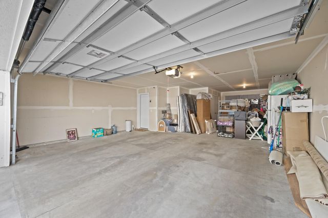 799 Roselyn Drive, Victoria, MN 55386